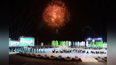 Изрображение 'Фото: праздничные торжества в парке "Новый Узбекистан"'