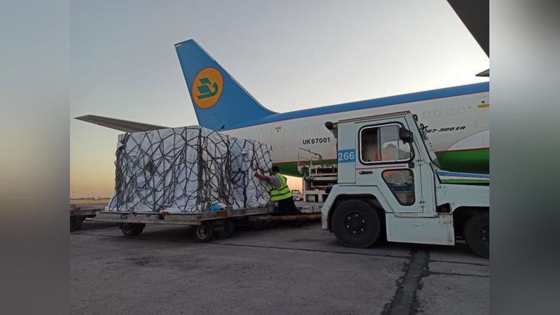 Изрображение 'Почти 2,5 млн доз вакцины ZF-UZ-VAC2001 доставлено из Китая'