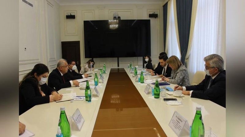'BMT maxsus ma`ruzachisi – Milliy markazda bo`ldi'ning rasmi
