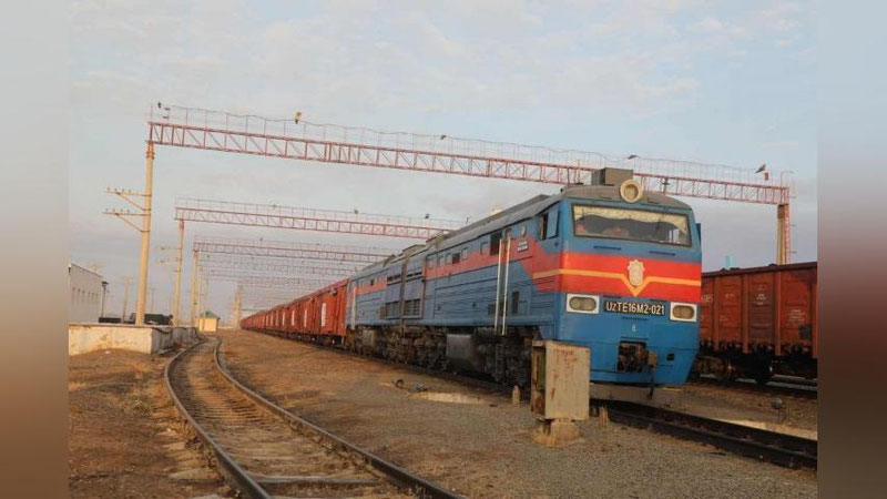 'Афғонистонга навбатдаги инсонпарварлик ёрдами жўнатилди'ning rasmi