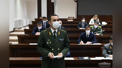 '“Божхона тизими пастдан бошлаб, энг юқори бўғингача ўзгариши керак” – Президент'ning rasmi