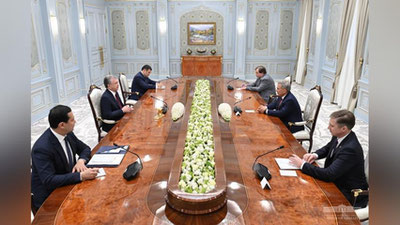 'Шавкат Мирзиёев Татаристон президенти  Рустам Миннихановни қабул қилди'ning rasmi