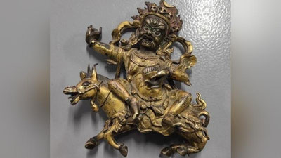 Изрображение 'Самаркандские таможенники предотвратили вывоз раритетной статуэтки'