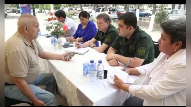 'Тошкентда прокуратура ташаббуси билан ўтказилган сайёр қабулда фуқароларга ногиронлик аравачалари тақдим этилди'ning rasmi