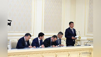 'Президент иш ўрни яратиш бўйича қониқарсиз ишлаётган вилоятларни бирма-бир санаб ўтди'ning rasmi