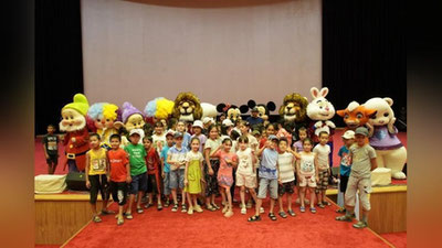 Изрображение 'В рамках «Дней кино для молодежи» состоялся показ фильма-сказки «Подарок Пери»'