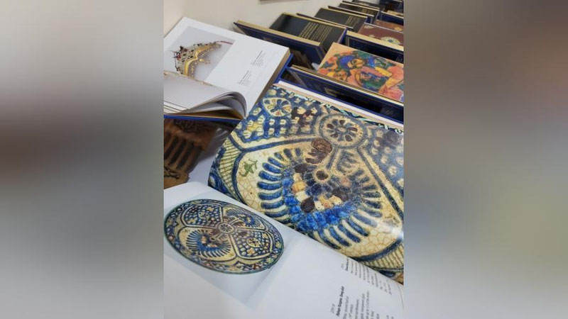 Изрображение 'Книгу про искусство каракалпаков презентуют на конгрессе в Самарканде'