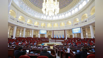 Изрображение 'Депутаты сообщили, что поступило более 150 000 предложений к проекту Конституционного закона'