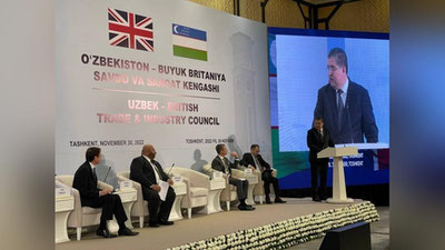 'O`zbekiston-Buyuk Britaniya kengashi 8 ta ikki tomonlama hujjatni imzoladi'ning rasmi