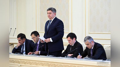 'Prezident tuman va shaharlarning 255 ta markaziy ko`chasi va 274 ta mahalladagi savdo-xizmat ko`chalari to`liq ishga tushishi shartligi aytib o`tdi'ning rasmi