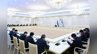 'Shavkat Mirziyoev anomal sovuq masalasiga to`xtalib, barcha tuman va hududlarda tashkil etilgan shtablar uzluksiz ishlashi kerakligini ta`kidladi'ning rasmi