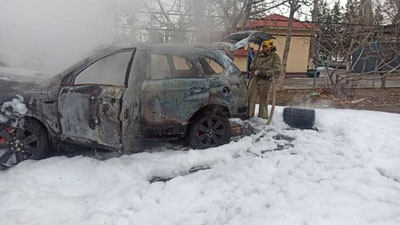 Изрображение 'В Ташкенте сгорела "Каптива" (видео)'