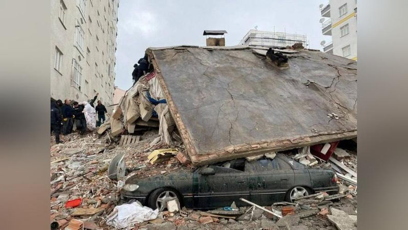 Изрображение 'Разрушительное землетрясение в Турции и Сирии: число жертв растет (видео)'