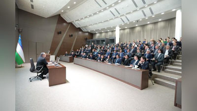 'Oliy ta`lim, fan va innovasiyalar vaziri: "Iqtidorli talabalarni xorijiy universitetlarga stajirovkalarga jo`natish an`anasini yo`lga qo`yish lozim"'ning rasmi