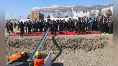 Изрображение 'Узбекистан и Таджикистан приступили к строительству приграничного рынка'