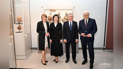 Изрображение 'Президенты Узбекистана и Германии открыли выставку культурно-исторического наследия узбекского народа'