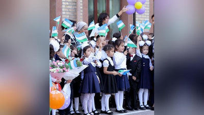 'Toshkent viloyatidagi maktabda o`quvchilar darsga kiritilmasdan, majburiy tadbirga jalb qilindi'ning rasmi