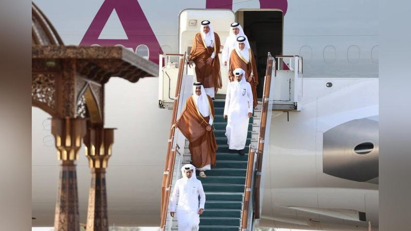 'Qatar amiri O`zbekistonga etib keldi'ning rasmi