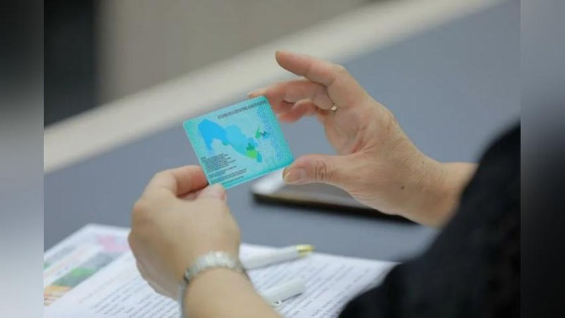 'Qashqadaryoda o`tgan 6 oy ichida qariyb 2 ming nafar murojaatchi plastik ko`rinishidagi kadastr pasportini afzal ko`rdi'ning rasmi