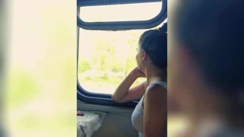 'Ўзбекистонда поезд ходимига пора бердим — турк сайёҳи (видео)'ning rasmi