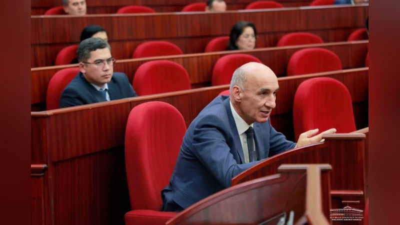 Изрображение 'В Узбекистане планируют снизить пошлину на строительство и эксплуатацию сотовых вышек'