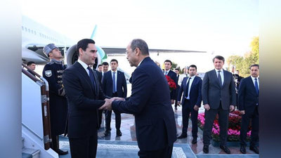 'Tashrif davom etmoqda: Serdar Berdimuhamedov kutib olindi'ning rasmi