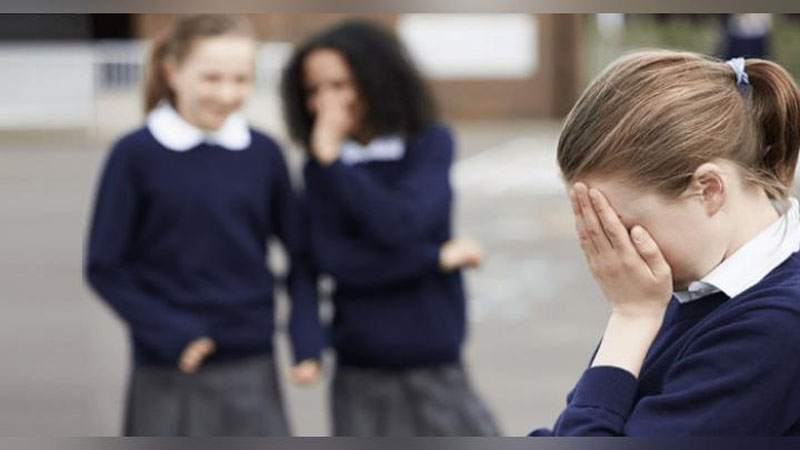 'Toshkent viloyatida sinfdoshiga nisbatan bullying uyushtirib, kaltaklagan qizlarga chora ko`rildi'ning rasmi