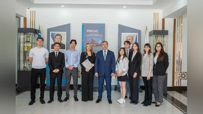 '"Bu katta yutuq" — Falkov O`zbekistondagi Rossiya OTMlarini yuqori baholadi'ning rasmi