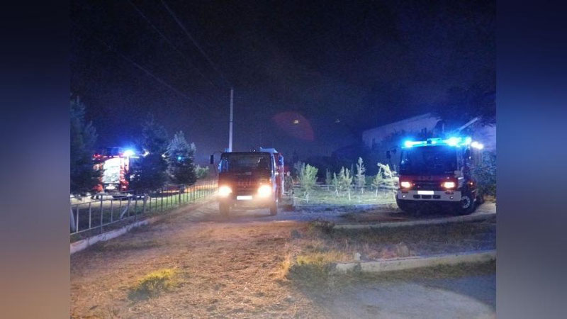 'Sirdaryodagi bo`yoq mahsulotlari ishlab chiqariladigan omborda yong`in chiqdi'ning rasmi