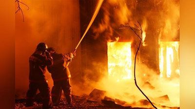 'Фарғонадаги савдо дўконларининг биридан ёнғин содир бўлди'ning rasmi