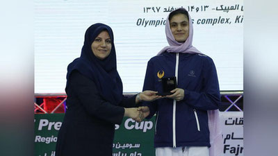 'O`zbek qizi Erondagi musobaqaning eng yaxshi sportchisi bo`ldi'ning rasmi