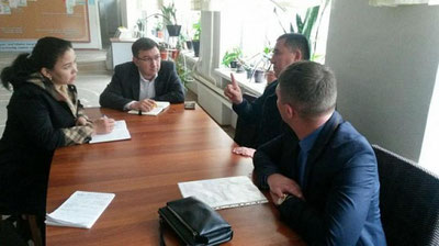 'Депутат ташаббуси билан ахборот-ресурс маркази мақбул жойга кўчирилди'ning rasmi