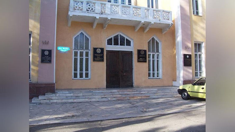 'FANLAR AKADEMIYaSINING 32 NAFAR YaNGI HAQIQIY A`ZOLARI TASDIQLANDI 'ning rasmi