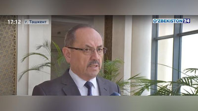 Изрображение 'Нурмат Отабеков: "Нам ничего не поможет, кроме обязательной вакцинации" (видео)'