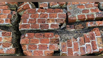 'Balida yuz bergan zilzila oqibatida uch kishi halok bo`ldi'ning rasmi