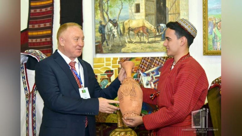 'Тошкентда Туркманистон миллий кўргазмаси бўлиб ўтмоқда (фото)'ning rasmi