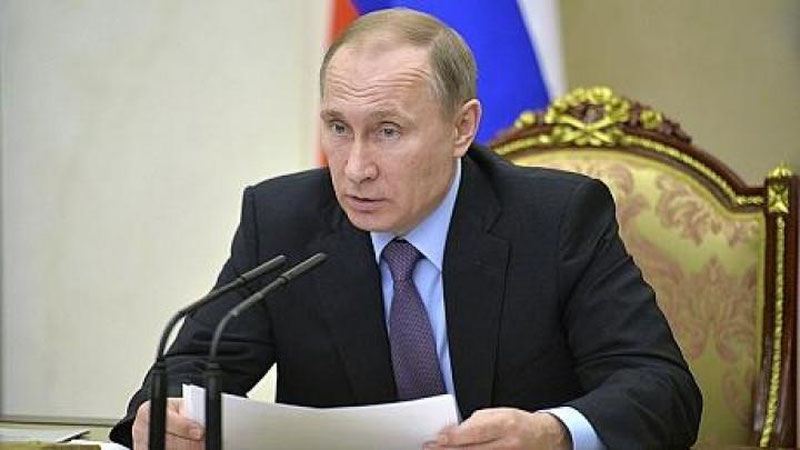 Изрображение 'Владимир Путин приказал вывести войска России из Сирии'