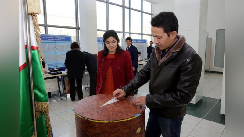 Изрображение 'КАК В ТАШКЕНТЕ ПРОХОДИТ ГОЛОСОВАНИЕ НА ВЫБОРАХ В РАЙОННЫЕ ДЕПУТАТЫ: ФОТО'