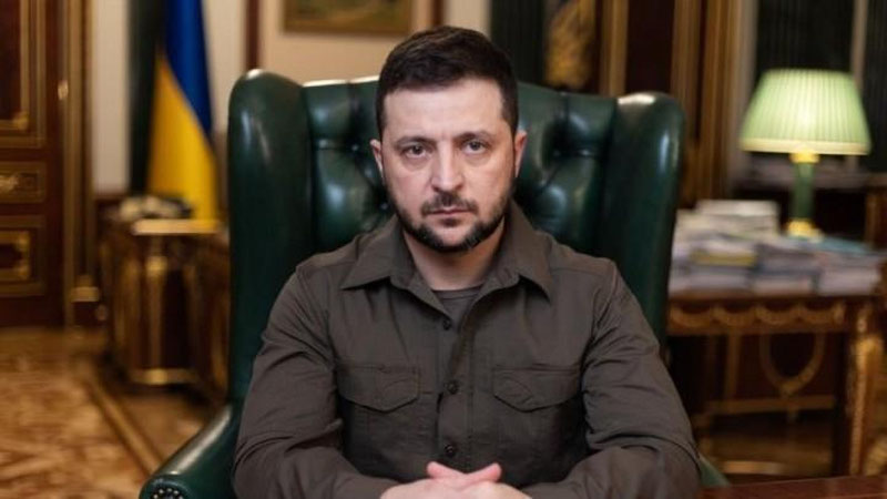 'Zelenskiy Rossiyaga dron etkazib berayotgan Eronni jazolashni talab qildi'ning rasmi