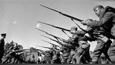 'O`zbeklar matonatiga bag`ishlangan kitob-albom nashr etiladi'ning rasmi