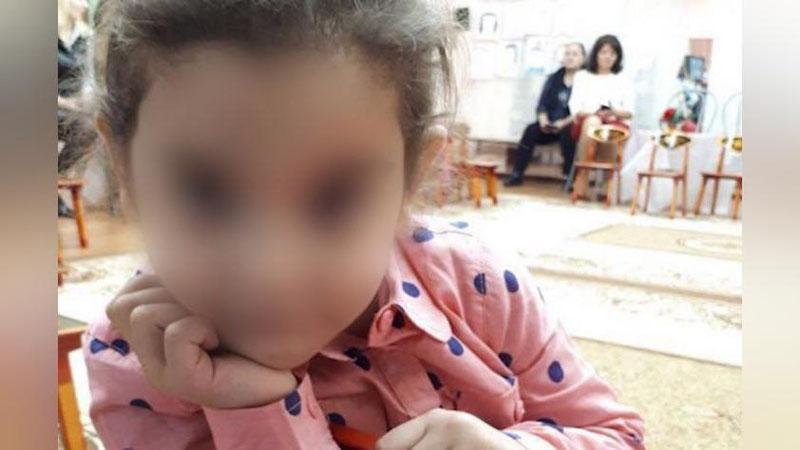 Изрображение 'НА ПРОГУЛКЕ В МОСКОВСКОМ ДЕТСАДУ НАСМЕРТЬ ЗАМЕРЗЛА 3-ЛЕТНЯЯ ДЕВОЧКА'