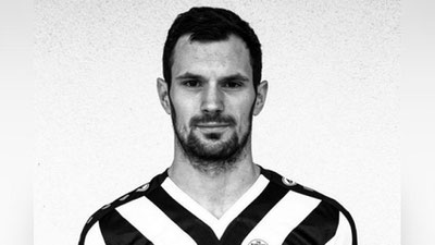 'Хорватиялик футболчи кўкрагига тўп тегиши оқибатида вафот этди (видео)'ning rasmi