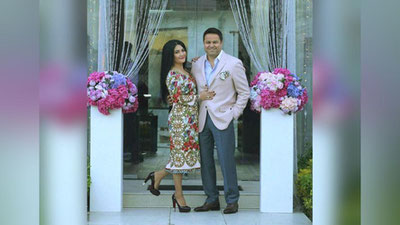 '​Рашид Холиқов рафиқасининг туғилган кунини яқинлари даврасида нишонлади(Фото)'ning rasmi