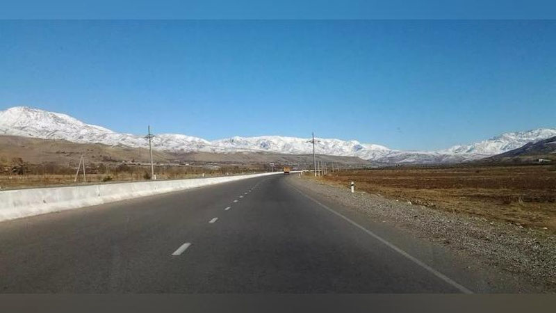 'AVTOBUSLARNING ChIMYoNGA QATNOVLARI TO`XTATILDI'ning rasmi