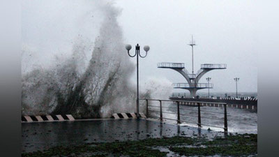 'Yaponiyada to`fon yaqinlashgani sababli o`nlab reyslar bekor qilindi'ning rasmi