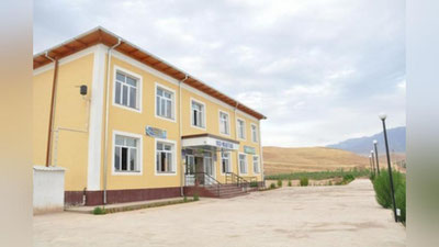 'Olis hududlardagi maktab o`qituvchilarning oylik ish haqiga ustamalar belgilanishi mumkin'ning rasmi