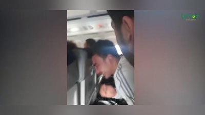 Изрображение 'ПОЛЕТ С ОТКАЗАВШИМ ДВИГАТЕЛЕМ: ПАССАЖИРЫ КЫРГЫЗСКОГО САМОЛЕТА ПЛАКАЛИ И МОЛИЛИСЬ (ВИДЕО)'