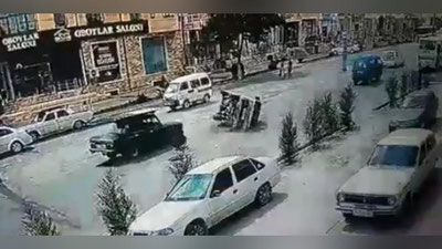 Изрображение 'Видео: необычное ДТП в Самарканде'