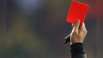 Изрображение 'МЕКСИКАНСКИЙ ФУТБОЛИСТ УБИЛ АРБИТРА ЗА КРАСНУЮ КАРТОЧКУ'