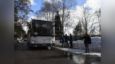 'Россия ҳарбийлари ўзбекистонликларни Херсон вилоятидан эвакуация қилди'ning rasmi